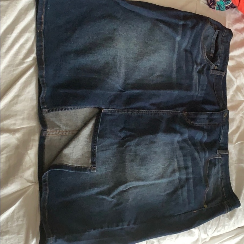 Denim skirt!